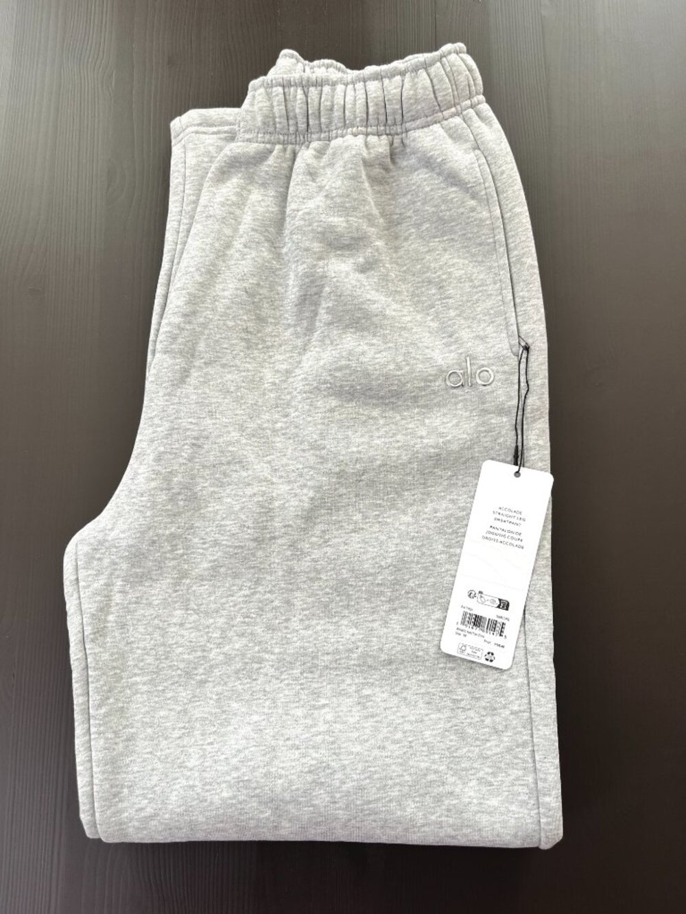 Alo Yoga Accolade Straight Leg Grey Sweatpants Size M Unisex U5012RG - Picture 8 of 11